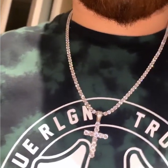 Iced Out Cross Pendant Tennis Rope Chain - Picture 4 of 8